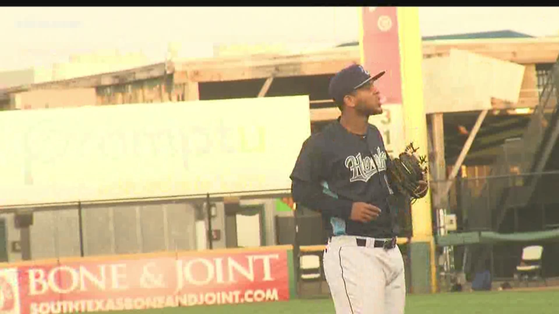 Corpus Christi used a 7th inning rally to knock off Northwest Arkansas 5-2 Thursday night at Whataburger Field.