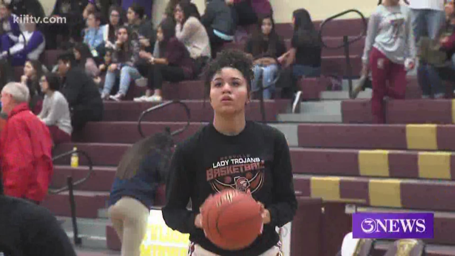 Beeville topped Incarnate Word Academy 45-40 as the Lady Trojans jumped out to a hot start.