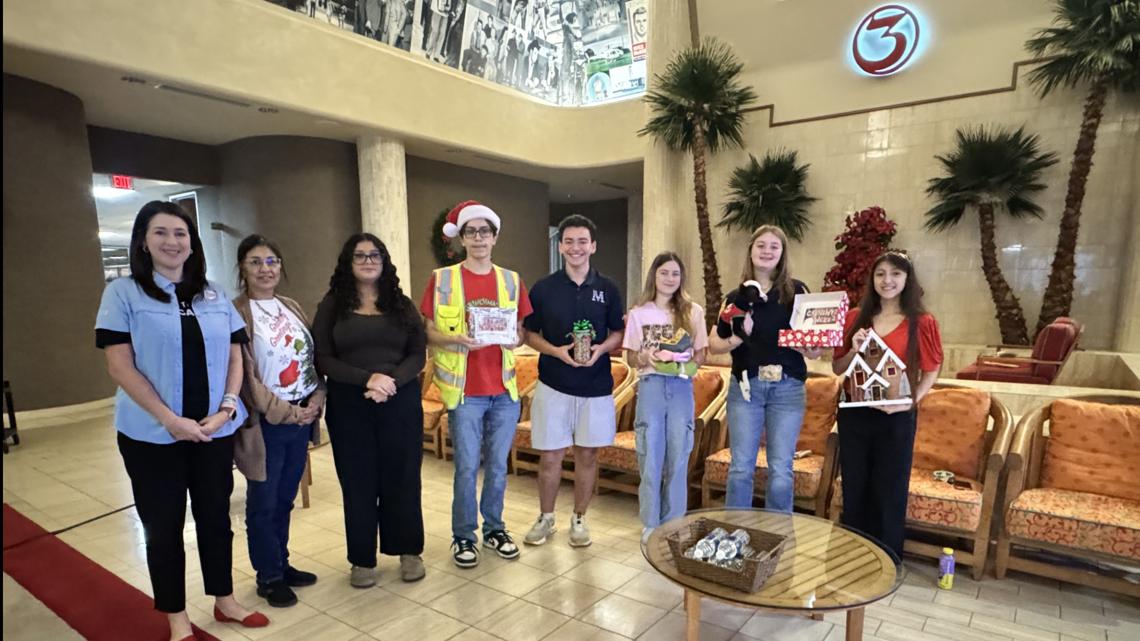 CCISD students showcase gifts and local talent for CTE Holiday Market