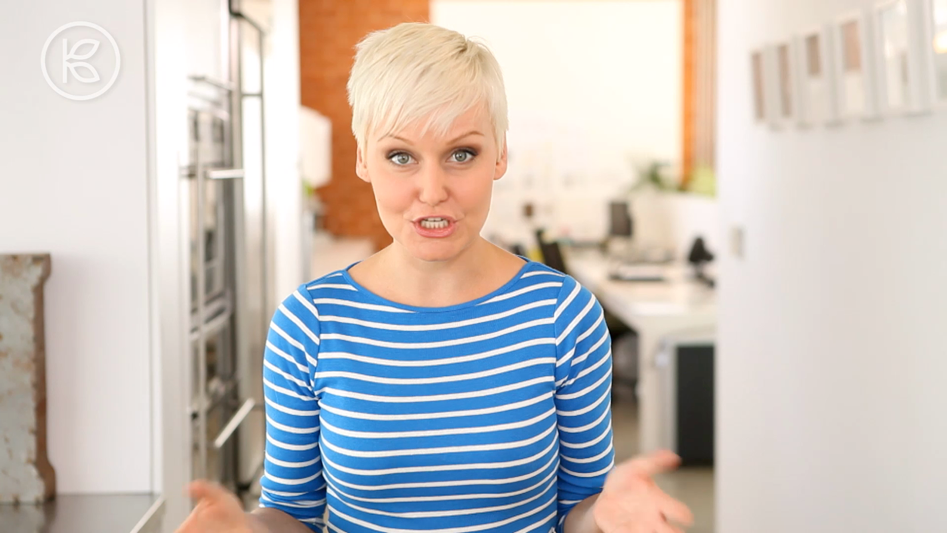 Join the Domestic geek, Sara Lynn, as she shows you to make the most out of that honey. 