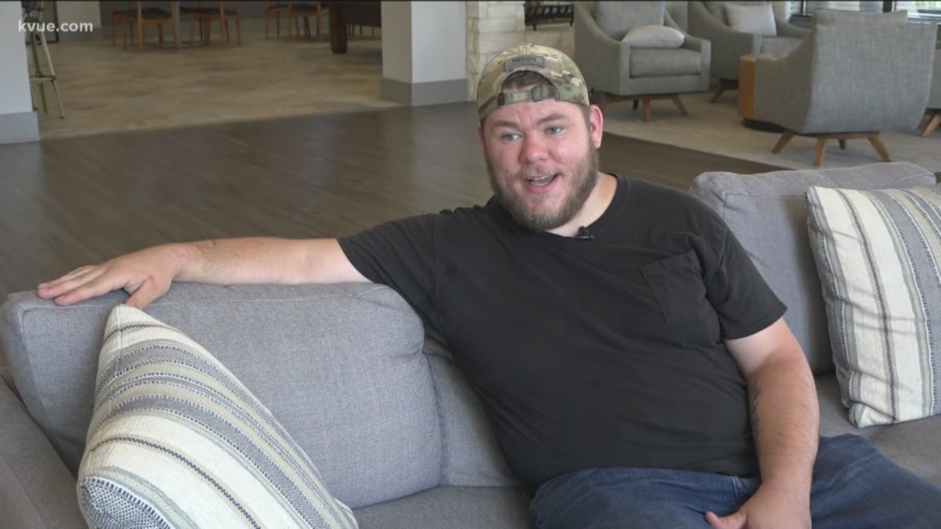 An Austin veteran ended up with cuts on his arms and stitches after allegedly being attacked by a homeless man he says he was trying to help.