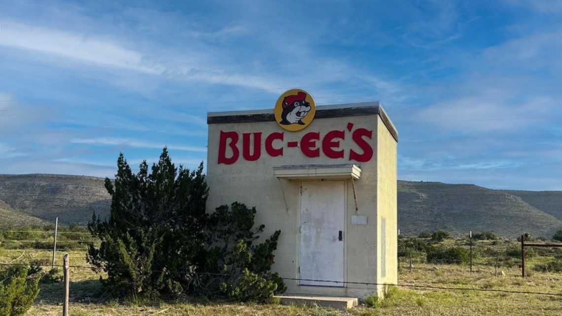 Buc-ee's in Sanderson joins collection of West Texas art installations - Vimarsana News
