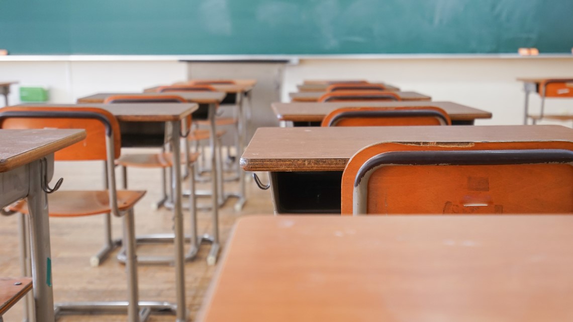 Politics, pandemic driving Texas teachers to consider quitting - Vimarsana News