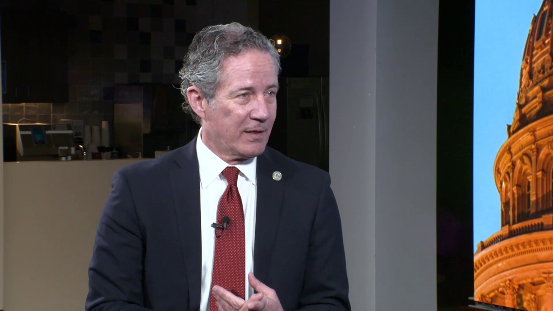 Texas Parents prepare to sign up for private school voucher program