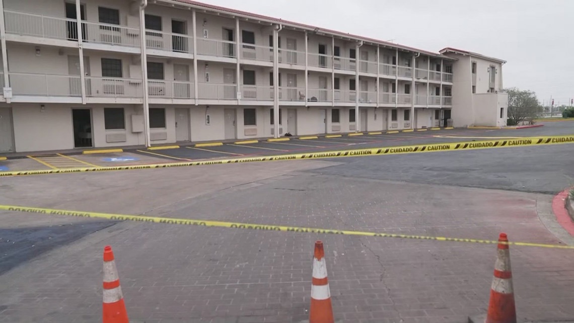 Police bodycam captures chaotic moments as officers in Texas save person from motel fire