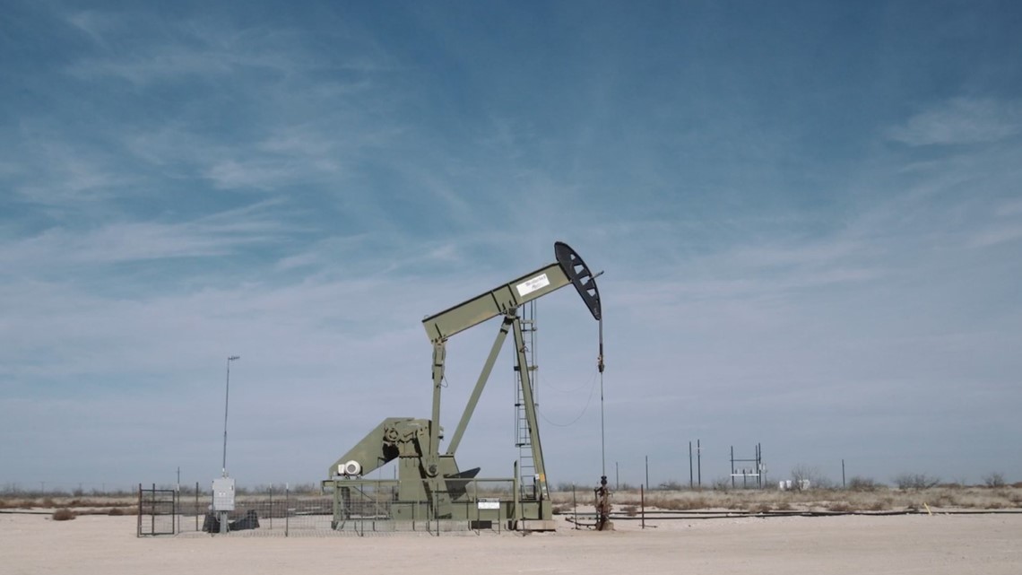 How Texas oil and gas companies avoid winterization regulation - Vimarsana News