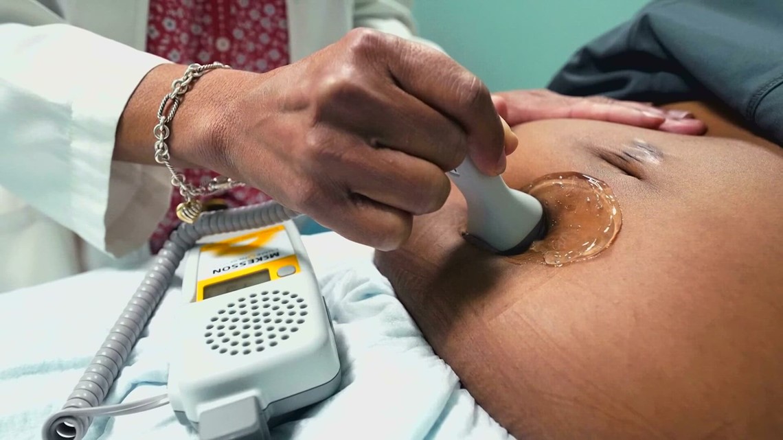 Texas woman files emergency lawsuit to get abortion - Vimarsana News